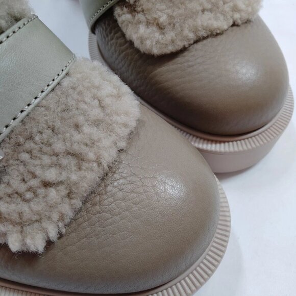 Christian Louboutin Boots Women Beiges Leather (calf) 420-073025 - Picture 5 of 9